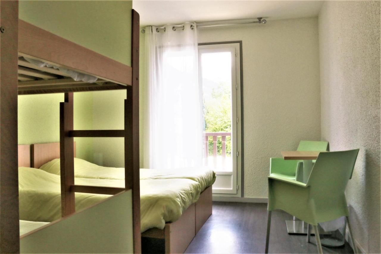 Auberge De La Vallee D'Ossau Izest Екстериор снимка